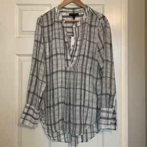 White plaid long sleeve button-up blouse
